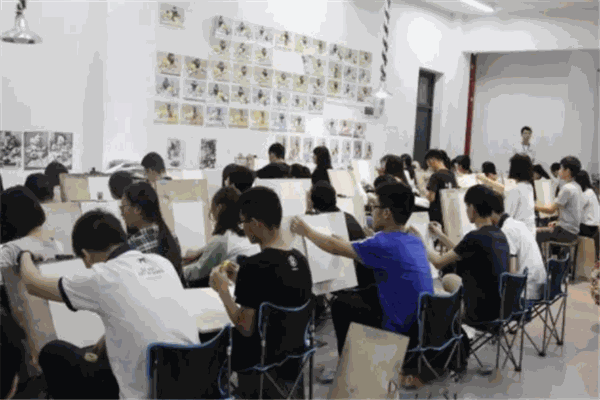 画未来美术教育